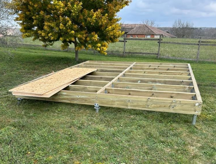 Photo: Abri de jardin ossature bois